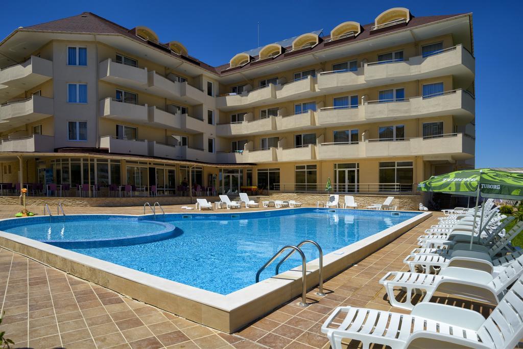 Hotel Belle View Kranevo Buitenkant foto